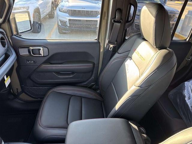 2025 Jeep Gladiator GLADIATOR RUBICON X 4X4