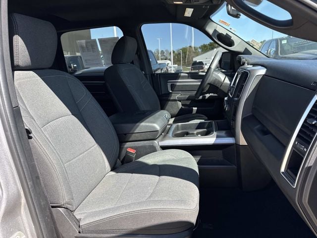 2023 RAM 1500 Classic Warlock Crew Cab 4x4 5'7' Box