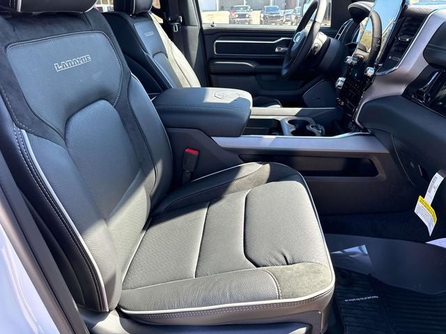 2026 RAM Ram 1500 RAM 1500 LARAMIE CREW CAB 4X2 5'7' BOX