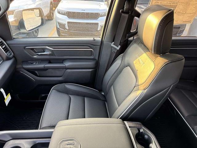 2026 RAM Ram 1500 RAM 1500 LARAMIE CREW CAB 4X2 5'7' BOX