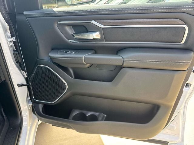 2026 RAM Ram 1500 RAM 1500 LARAMIE CREW CAB 4X2 5'7' BOX