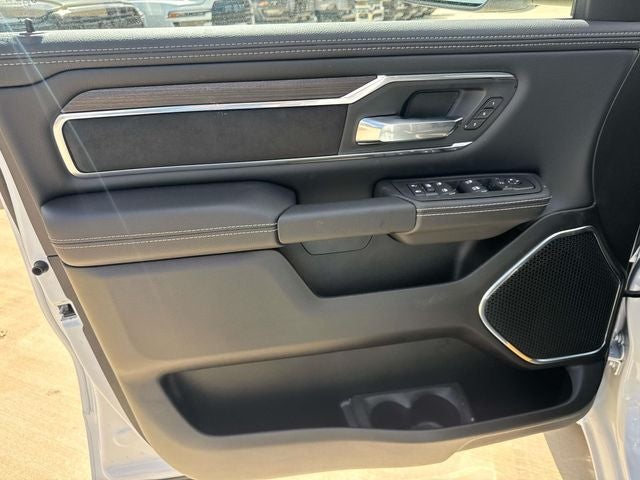 2026 RAM Ram 1500 RAM 1500 LARAMIE CREW CAB 4X2 5'7' BOX