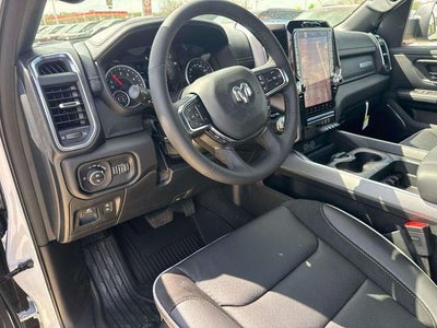 2026 RAM Ram 1500 RAM 1500 LARAMIE CREW CAB 4X2 5'7' BOX