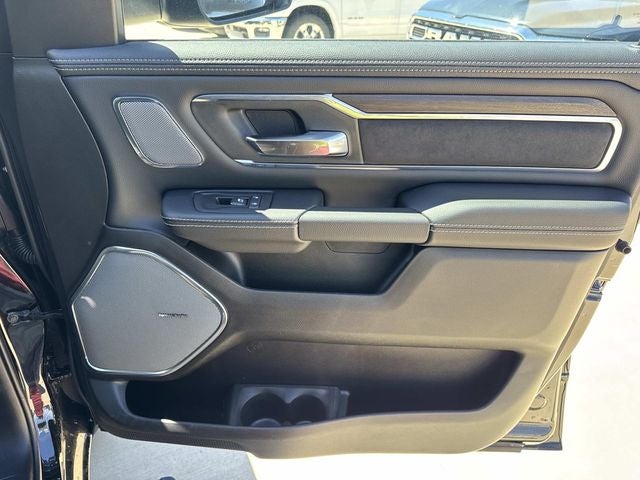 2026 RAM Ram 1500 RAM 1500 LARAMIE CREW CAB 4X2 5'7' BOX