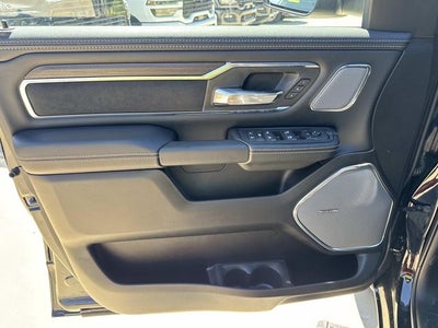 2026 RAM Ram 1500 RAM 1500 LARAMIE CREW CAB 4X2 5'7' BOX