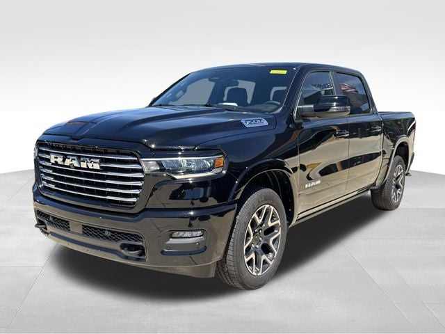 2026 RAM Ram 1500 RAM 1500 LARAMIE CREW CAB 4X2 5'7' BOX