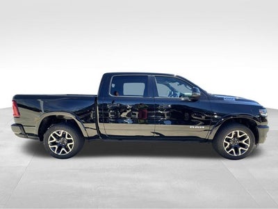 2026 RAM Ram 1500 RAM 1500 LARAMIE CREW CAB 4X2 5'7' BOX