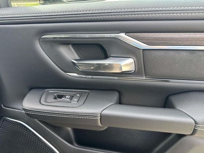 2026 RAM Ram 1500 RAM 1500 LARAMIE CREW CAB 4X2 5'7' BOX