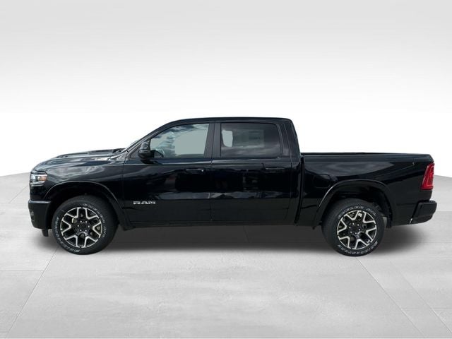 2026 RAM Ram 1500 RAM 1500 LARAMIE CREW CAB 4X2 5'7' BOX
