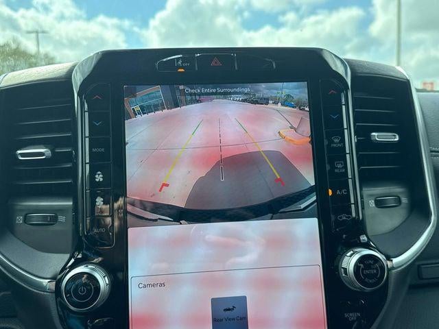 2026 RAM Ram 1500 RAM 1500 LARAMIE CREW CAB 4X2 5'7' BOX