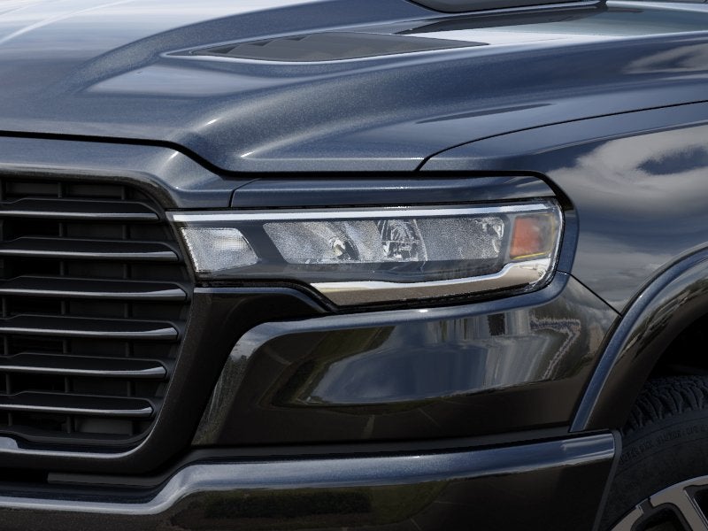 2026 RAM Ram 1500 RAM 1500 LARAMIE CREW CAB 4X2 5'7' BOX