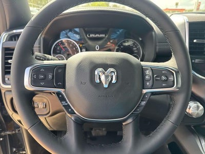 2026 RAM Ram 1500 RAM 1500 LARAMIE CREW CAB 4X2 5'7' BOX