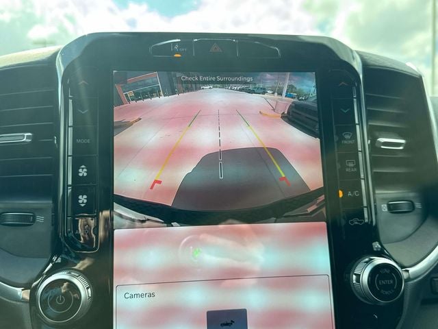 2026 RAM Ram 1500 RAM 1500 LARAMIE CREW CAB 4X2 5'7' BOX