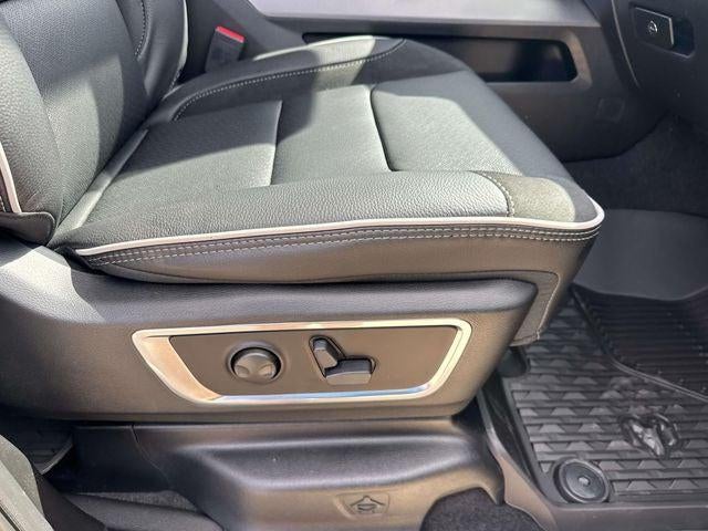 2026 RAM Ram 1500 RAM 1500 LARAMIE CREW CAB 4X2 5'7' BOX