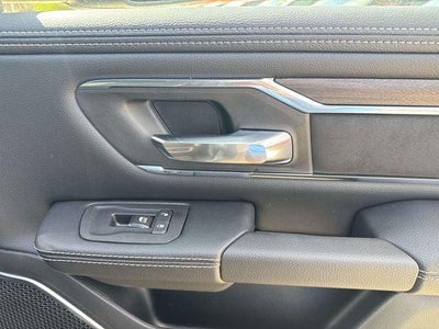 2026 RAM Ram 1500 RAM 1500 LARAMIE CREW CAB 4X2 5'7' BOX