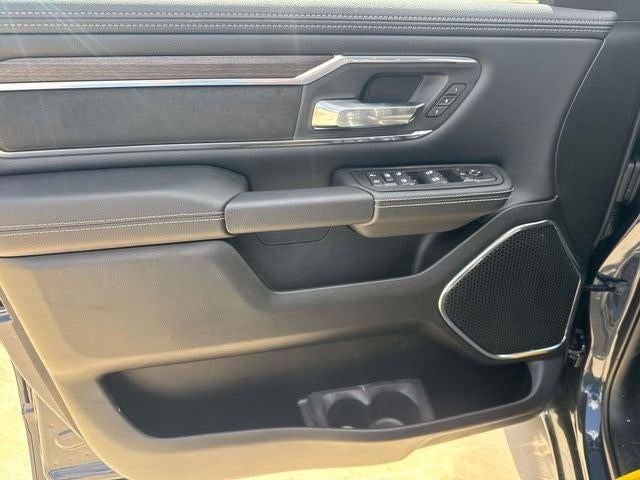 2026 RAM Ram 1500 RAM 1500 LARAMIE CREW CAB 4X2 5'7' BOX