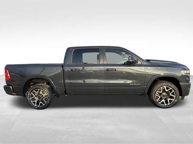 2026 RAM Ram 1500 RAM 1500 LARAMIE CREW CAB 4X2 5'7' BOX