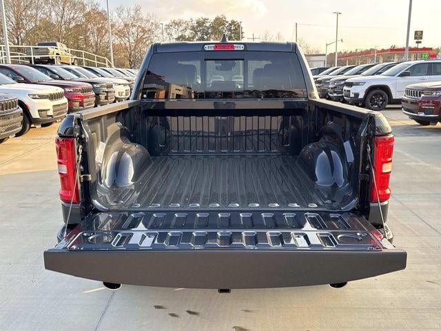 2026 RAM Ram 1500 RAM 1500 LARAMIE CREW CAB 4X2 5'7' BOX