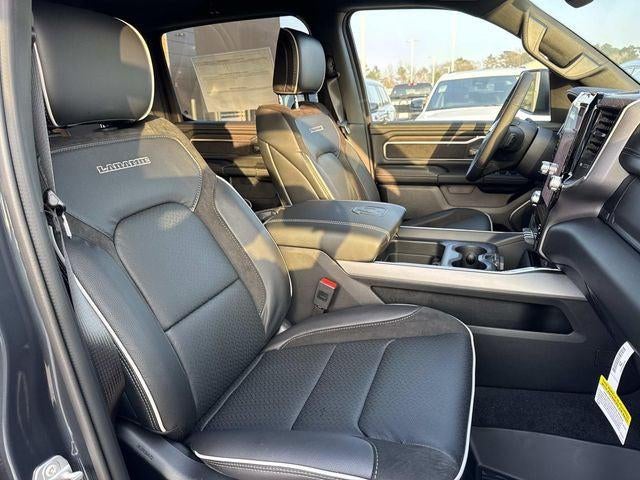 2026 RAM Ram 1500 RAM 1500 LARAMIE CREW CAB 4X2 5'7' BOX