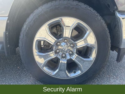 2021 RAM 1500 Big Horn Crew Cab 4x4 5'7' Box