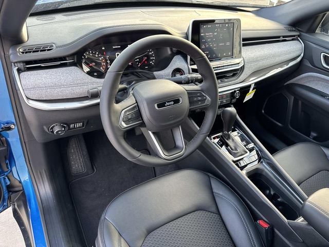 2026 Jeep Compass COMPASS LATITUDE 4X4