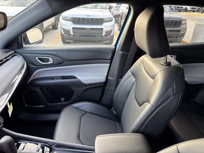 2026 Jeep Compass COMPASS LATITUDE 4X4