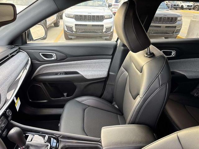 2026 Jeep Compass COMPASS LATITUDE 4X4