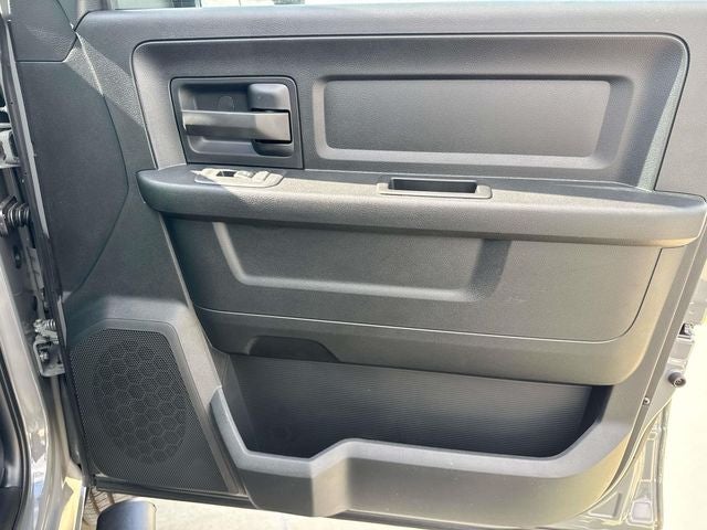 2026 RAM Ram 3500 RAM 3500 TRADESMAN CREW CAB 4X4 6'4' BOX