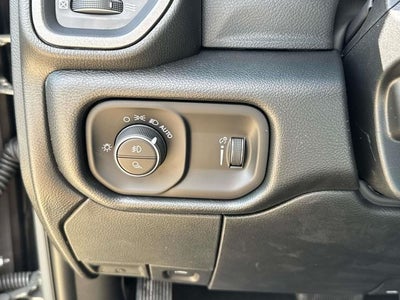 2026 RAM Ram 3500 RAM 3500 TRADESMAN CREW CAB 4X4 6'4' BOX