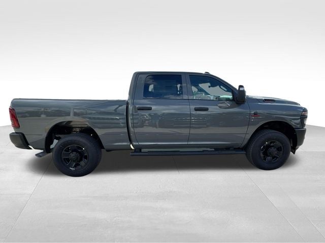 2026 RAM Ram 3500 RAM 3500 TRADESMAN CREW CAB 4X4 6'4' BOX