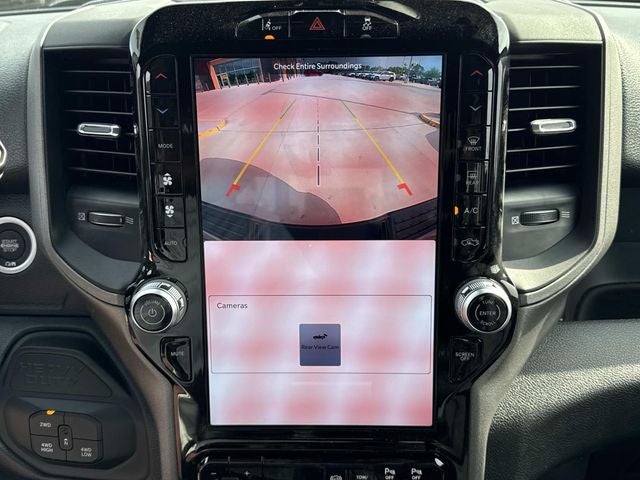 2026 RAM Ram 3500 RAM 3500 TRADESMAN CREW CAB 4X4 6'4' BOX