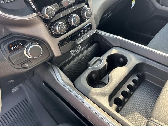 2026 RAM Ram 1500 RAM 1500 BIG HORN CREW CAB 4X2 5'7' BOX