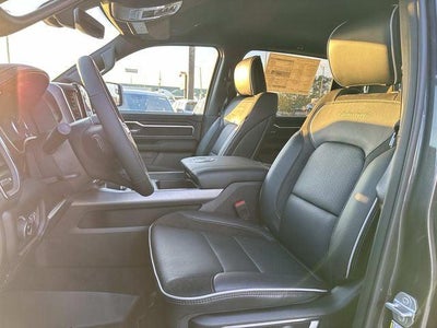 2026 RAM Ram 1500 RAM 1500 LARAMIE CREW CAB 4X2 5'7' BOX