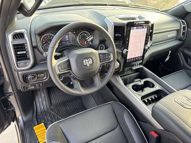 2026 RAM Ram 1500 RAM 1500 LARAMIE CREW CAB 4X2 5'7' BOX