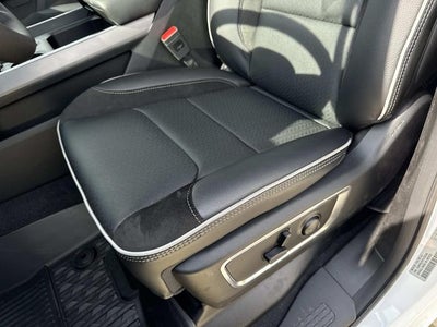 2026 RAM Ram 1500 RAM 1500 LARAMIE CREW CAB 4X2 5'7' BOX