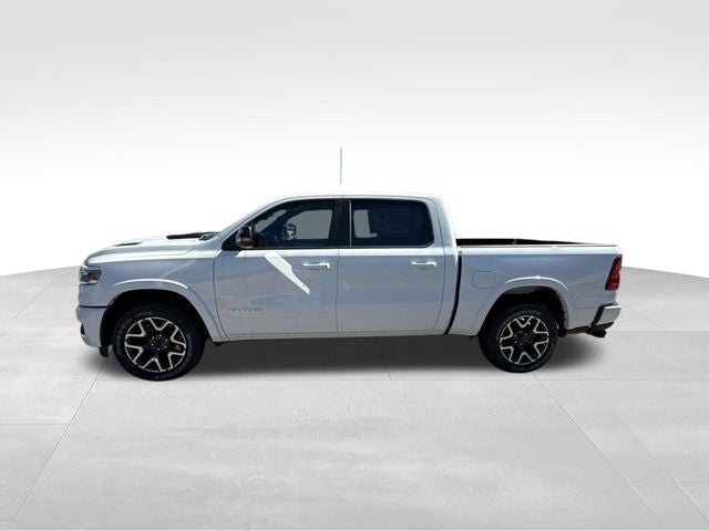 2026 RAM Ram 1500 RAM 1500 LARAMIE CREW CAB 4X2 5'7' BOX