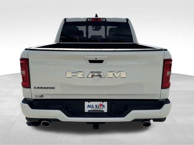 2026 RAM Ram 1500 RAM 1500 LARAMIE CREW CAB 4X2 5'7' BOX