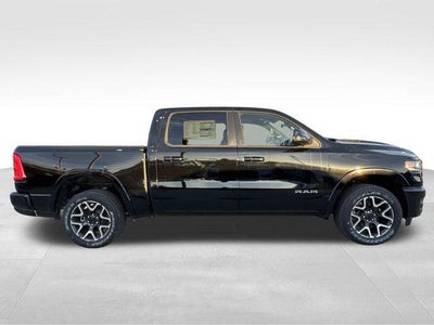 2026 RAM Ram 1500 RAM 1500 LARAMIE CREW CAB 4X2 5'7' BOX