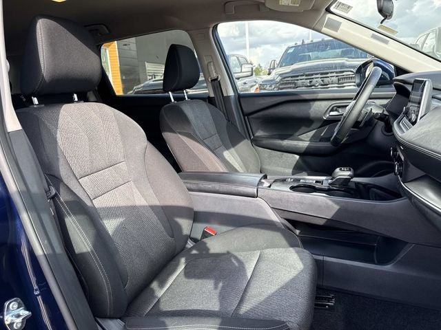 2025 Nissan Rogue SV FWD