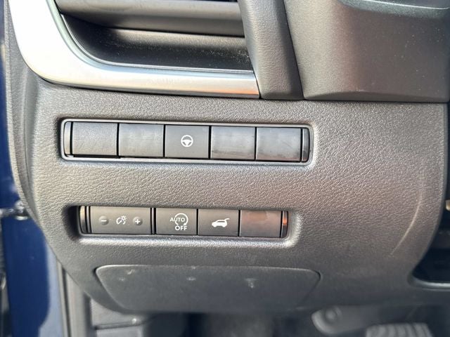 2025 Nissan Rogue SV FWD