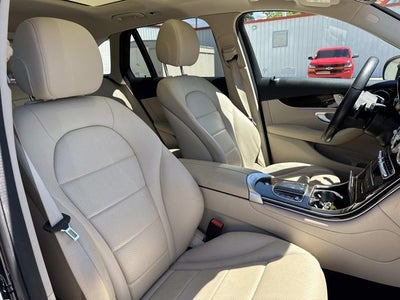 2022 Mercedes-Benz GLC 300 SUV