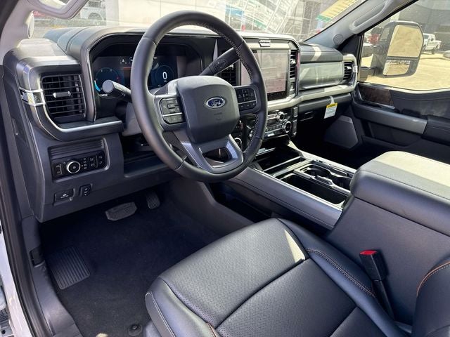 2025 Ford F-350SD Lariat