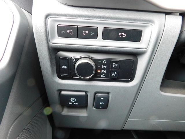 2023 Ford F-150 Lightning XLT