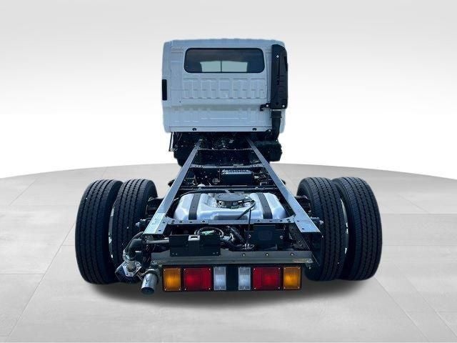 2025 Isuzu NPR N SERIES