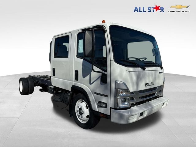 2025 Isuzu NPR N SERIES