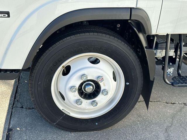 2025 Isuzu NPR N SERIES