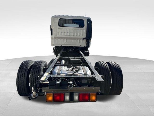 2025 Isuzu NPR N SERIES