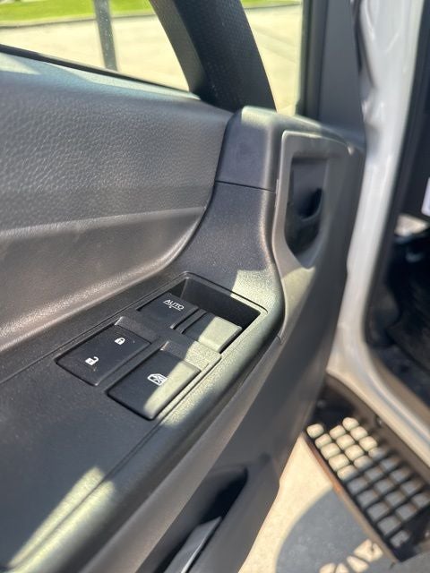 2025 Isuzu NPR N SERIES