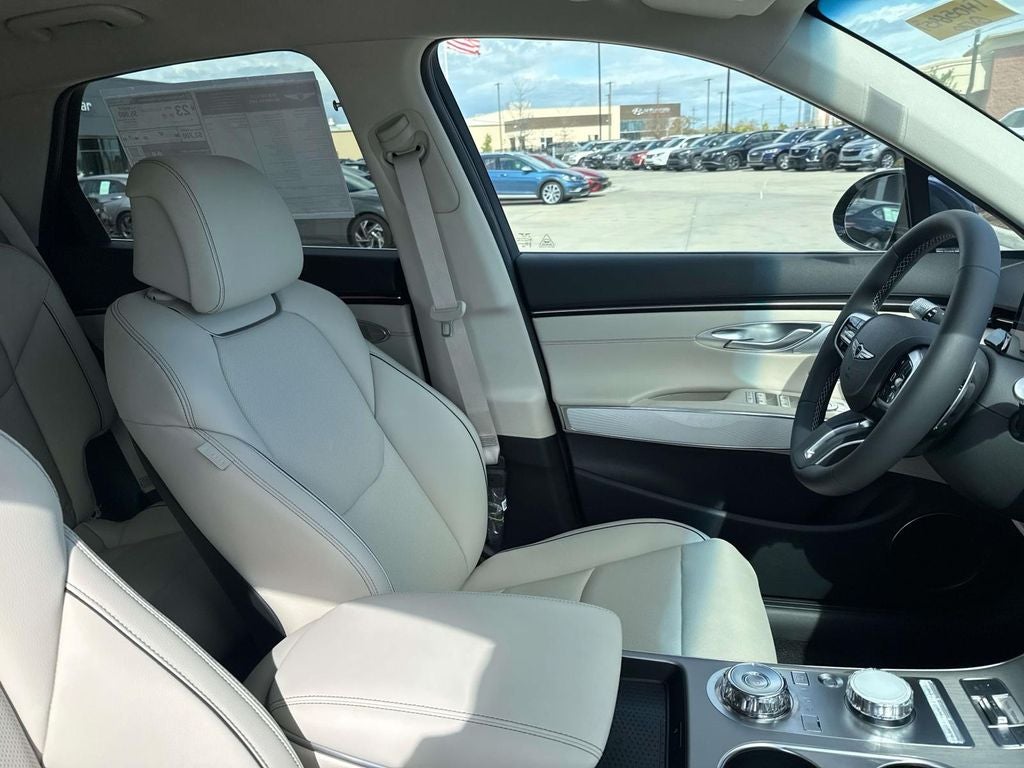 2026 Genesis GV70 2.5T Advanced