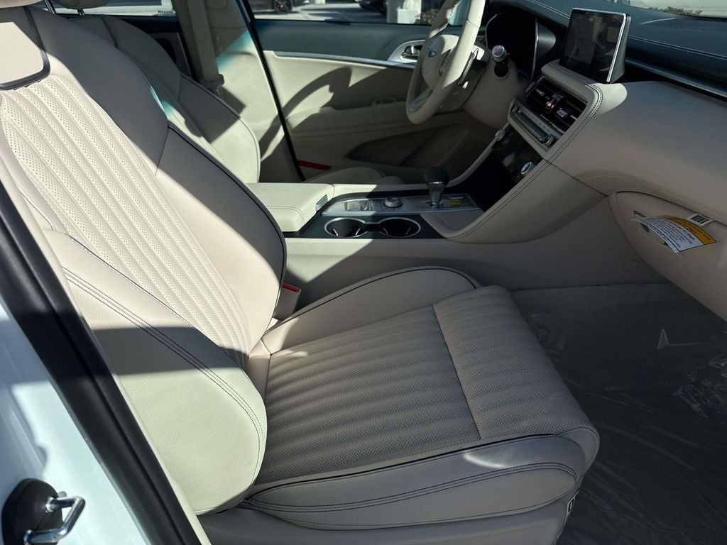 2026 Genesis G70 2.5T Prestige